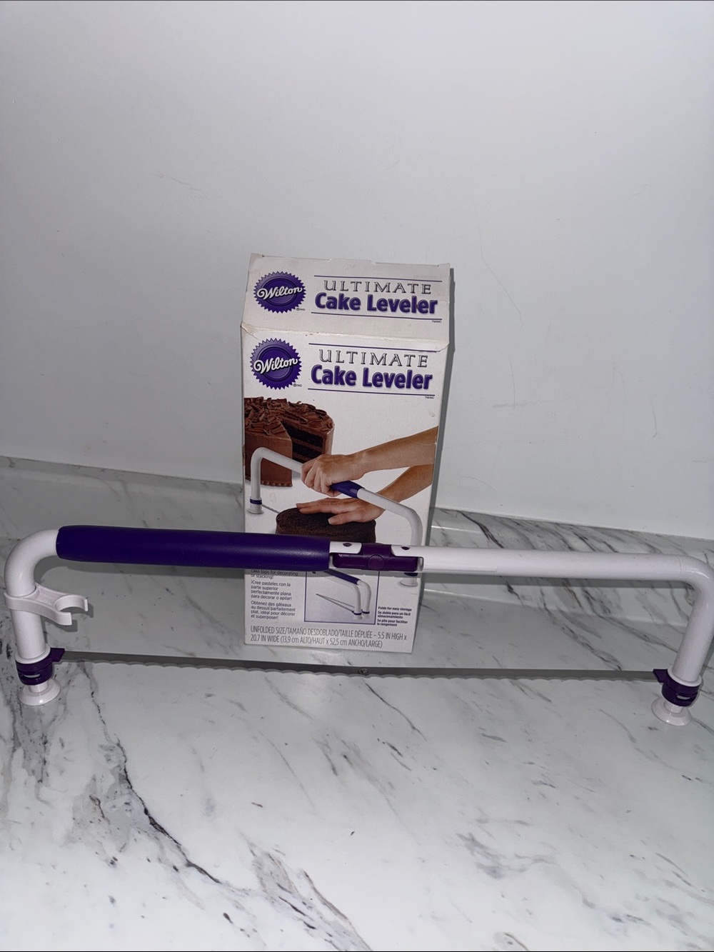 Wilton Ultimate Cake Leveler Baking Tool